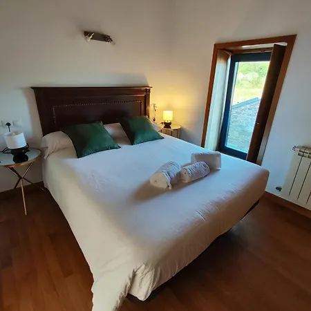 A Ribeira Do Tambre منزل ريفي Troitosende