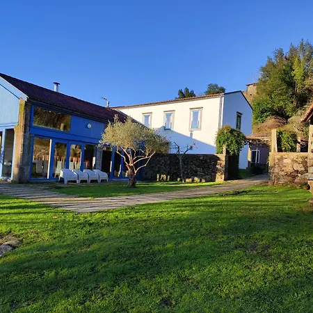 A Ribeira Do Tambre منزل ريفي *